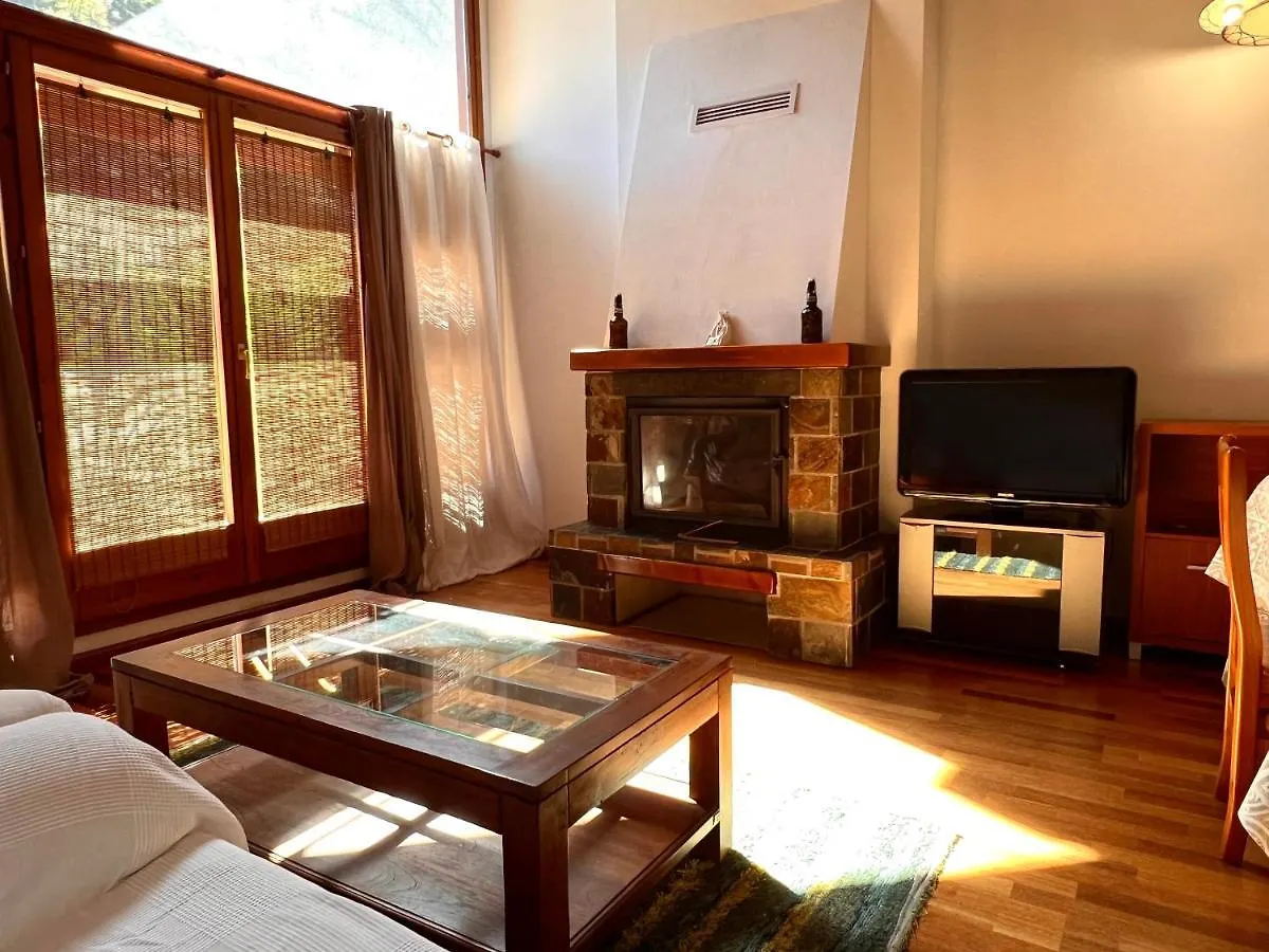 Apartament La Noguera - L'Amfitriona Rialp 0*,