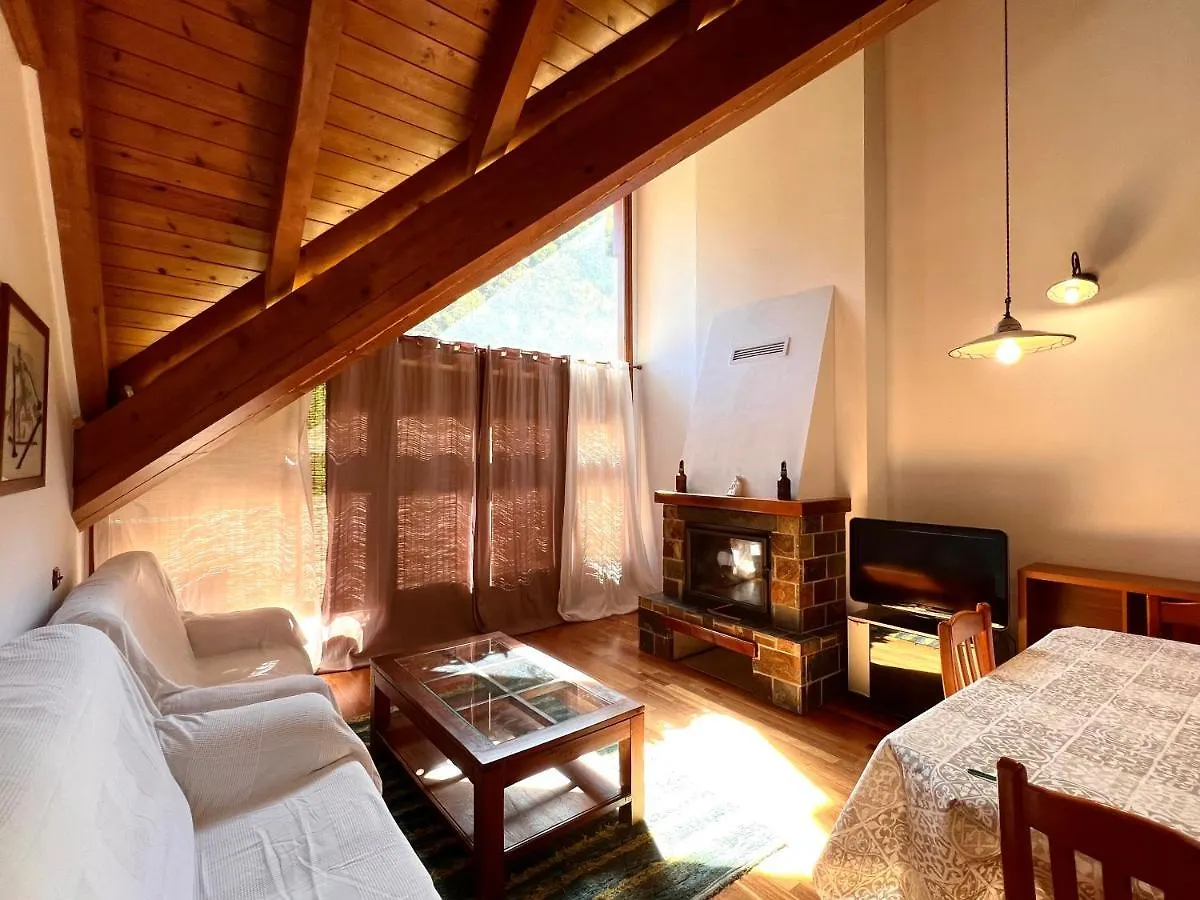 Apartament La Noguera - L'Amfitriona Rialp 0*,  Spain